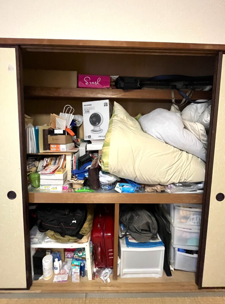 兵庫県神戸市　50代　Y様宅・何をどうしたらいいかわからないと探いものばかりで押入れにお悩みだったお客様。